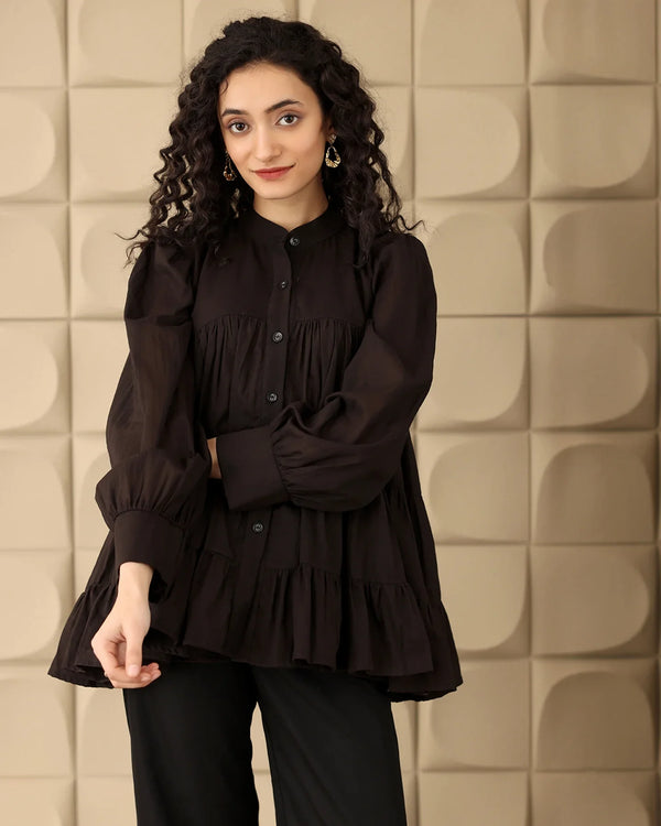 CLASSIC BLACK TIERED SHIRT