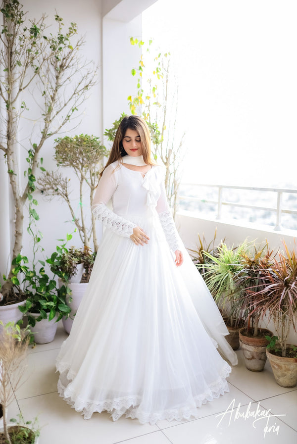 SOLID WHITE LONG FLAIRED ANARKALI SET