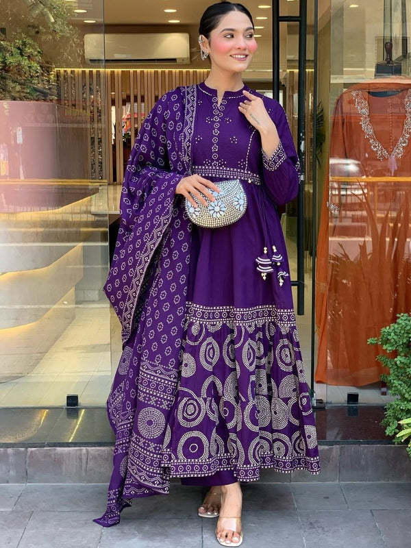 Women Bandhani Printed Work Kurta with Trousers & With Dupatta