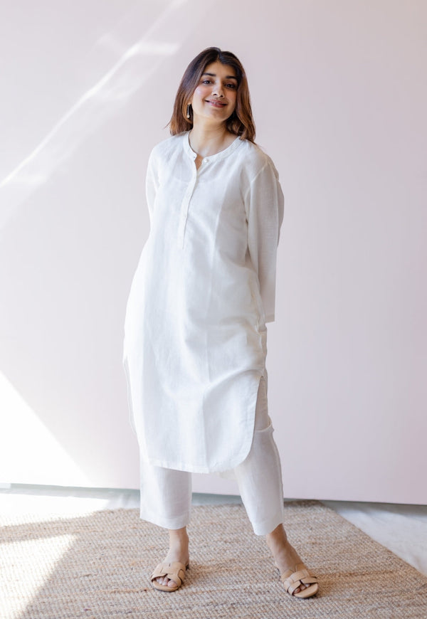 Poonam White Solid Handloom Cotton Kurta & Pant Set